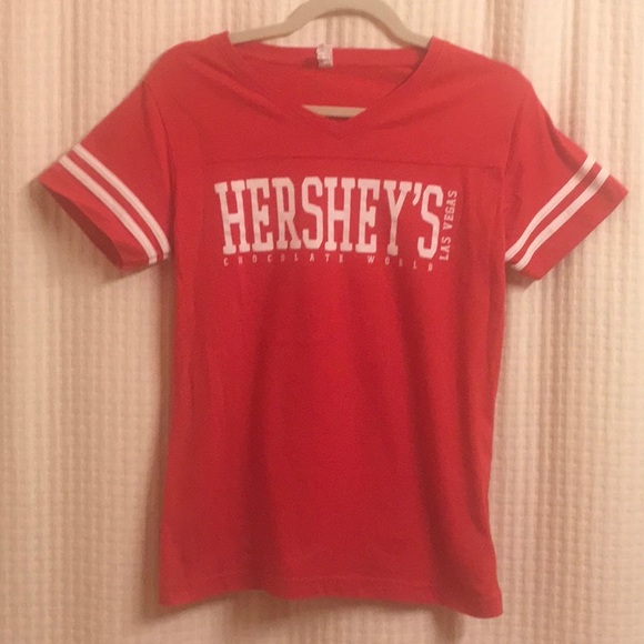 live & tell Tops - Live & Tell M 🍫 Hershey’s Las Vegas v-neck chocolate tee FUN shirt guc